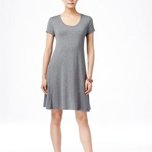 ! Essential Short Sleeve Dress Above Knee Gray !